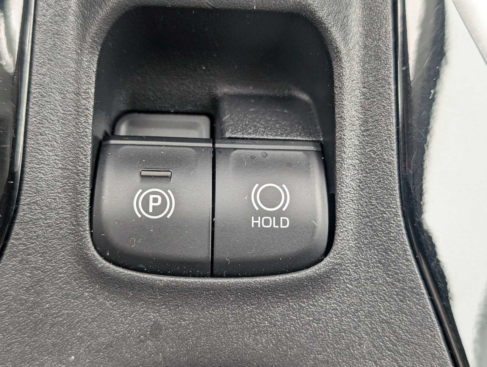 Used 2020 Toyota Corolla LE FWD image 22