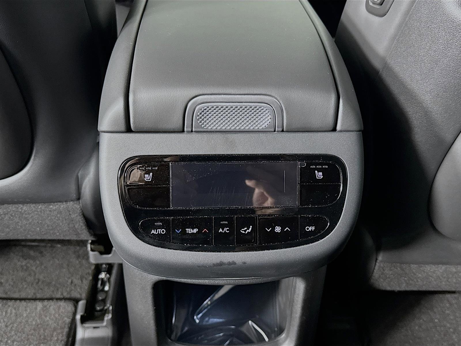 New 2026 Hyundai Ioniq 9 SEL image 25