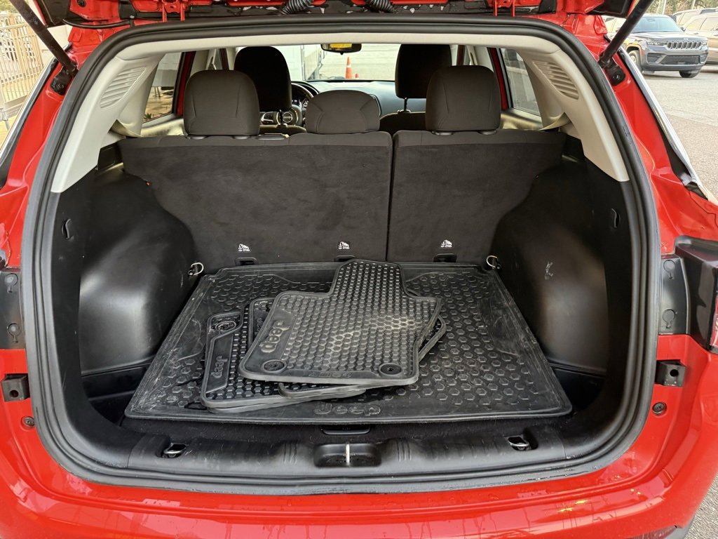 Used 2021 Jeep Compass Sport w/ Cold Weather Group image 34