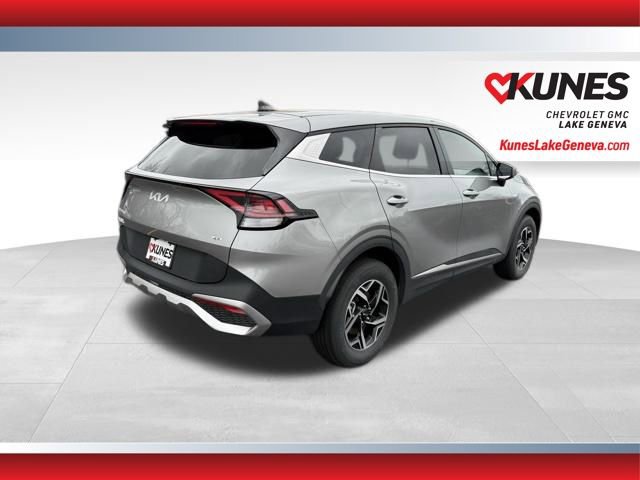 Used 2025 Kia Sportage LX AWD/4WD image 5
