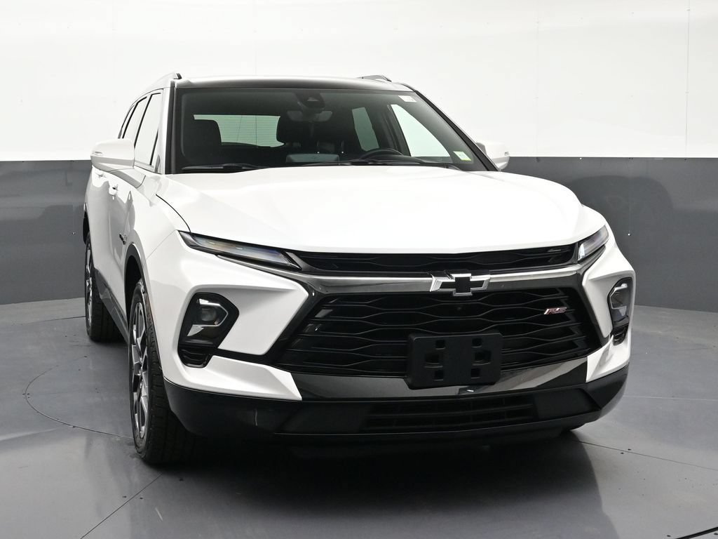 Certified 2023 Chevrolet Blazer RS w/ Driver Confidence II Package AWD/4WD image 7