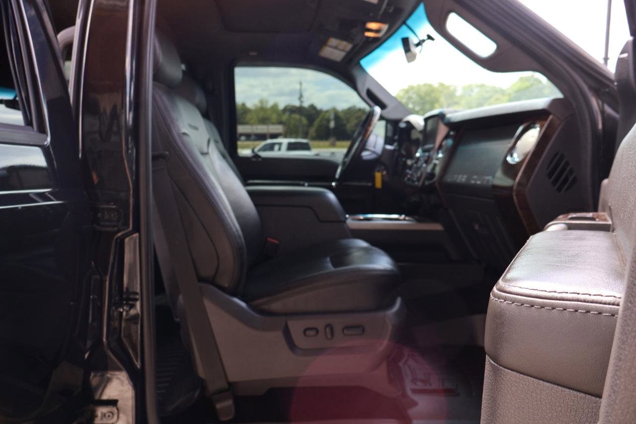 Used 2014 Ford F250 Platinum w/ FX4 Off-Road Package AWD/4WD image 13