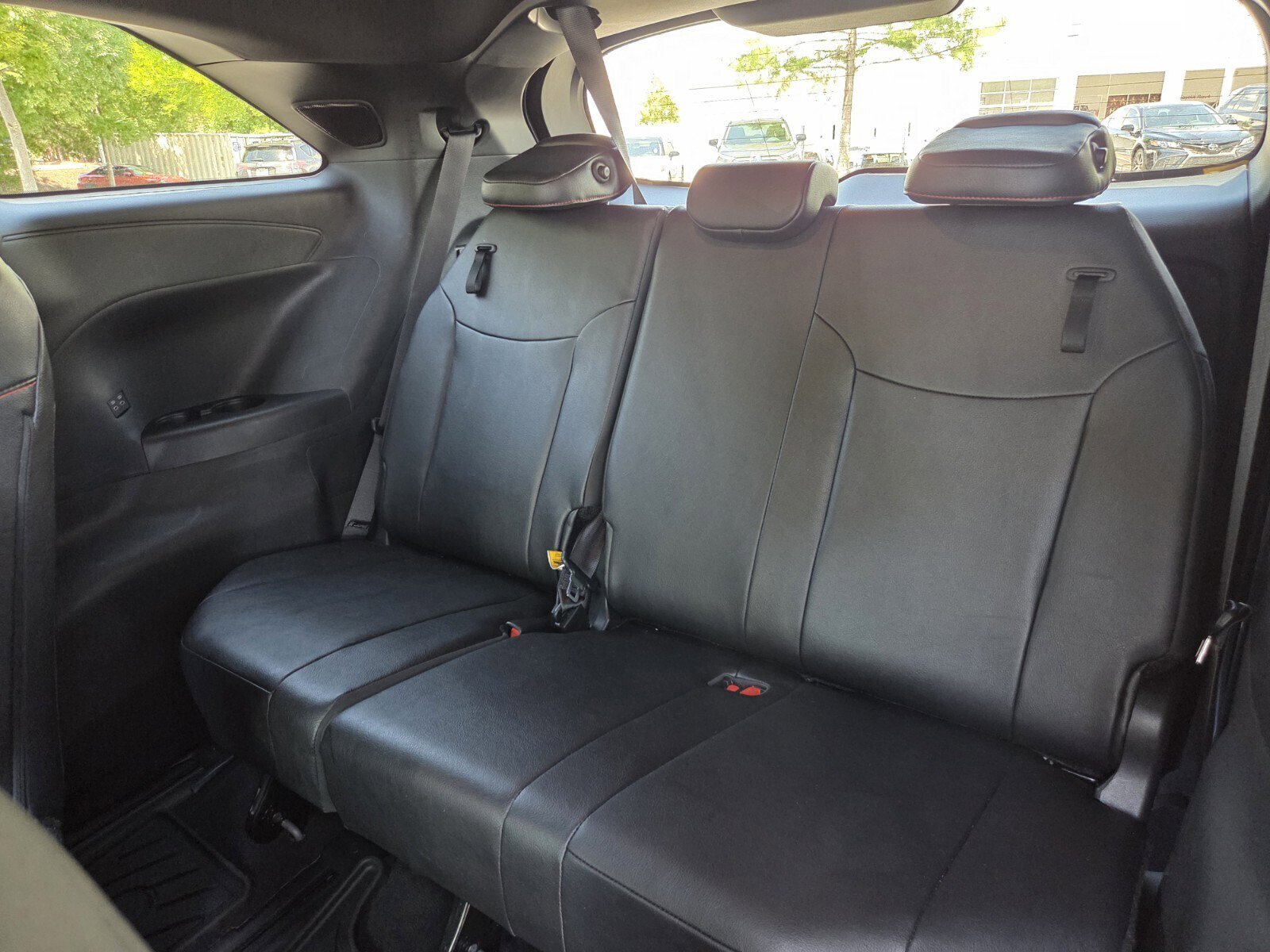 Certified 2025 Toyota Sienna XSE w/ XSE Plus Package AWD/4WD image 10