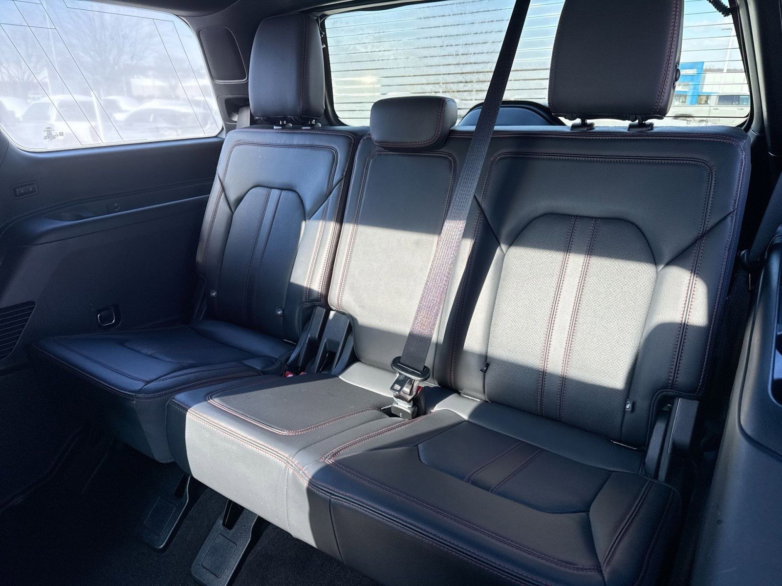 Used 2023 Ford Expedition Limited image 25