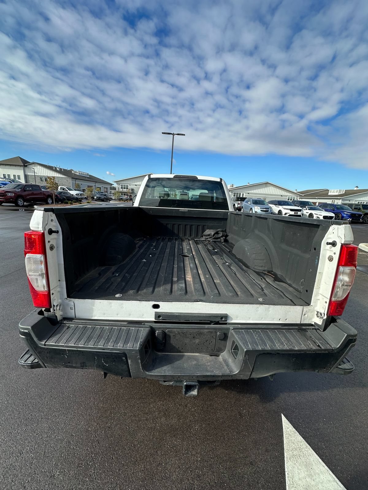 Used 2019 Ford F350 XL w/ Power Equipment Group RWD image 4