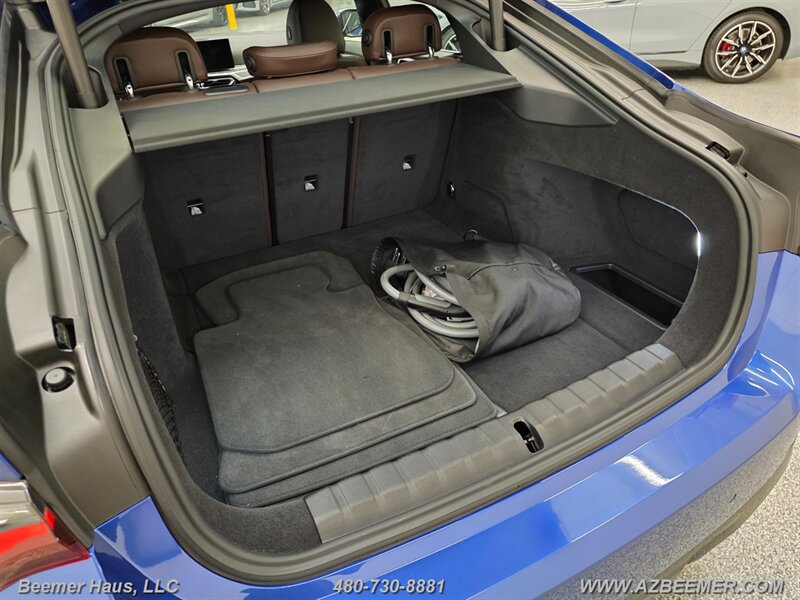 Used 2024 BMW i4 eDrive35 w/ M Sport Package RWD image 9