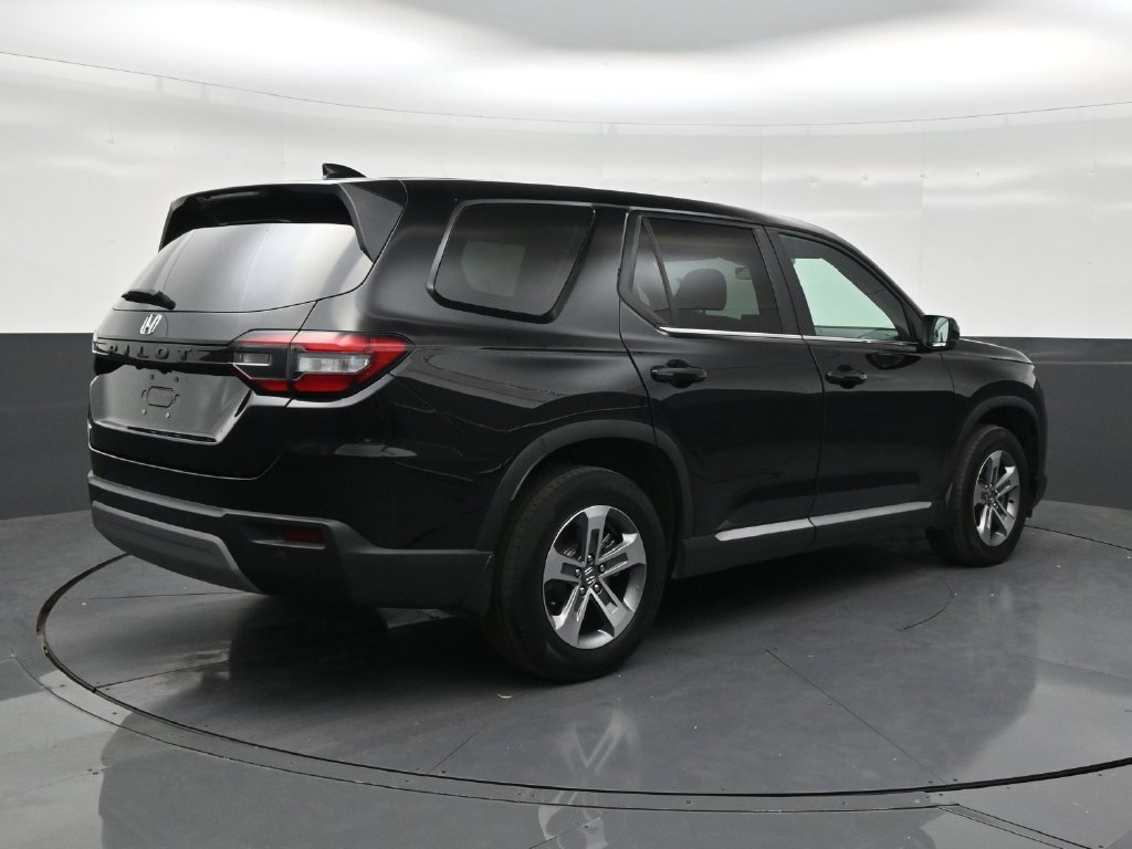 Used 2023 Honda Pilot EX-L image 5