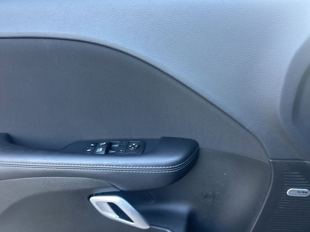 Used 2023 Dodge Challenger R/T w/ Blacktop Package image 23