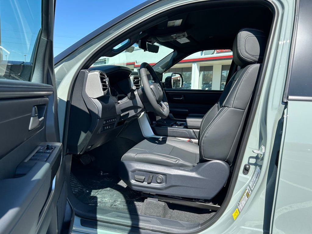 New 2026 Toyota Tundra SR5 AWD/4WD image 10