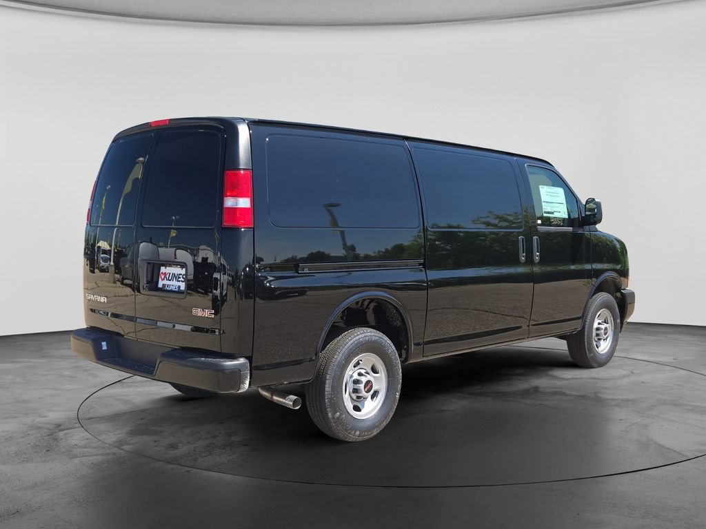 New 2026 GMC Savana 2500 w/ Driver Convenience Package RWD image 9