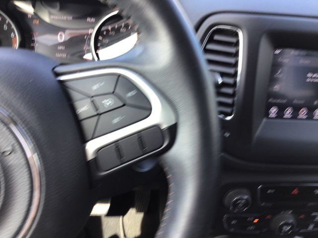 Used 2018 Jeep Compass Latitude w/ Popular Equipment Group FWD image 28