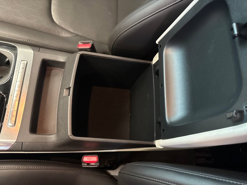 Certified 2022 Kia Carnival EX image 36