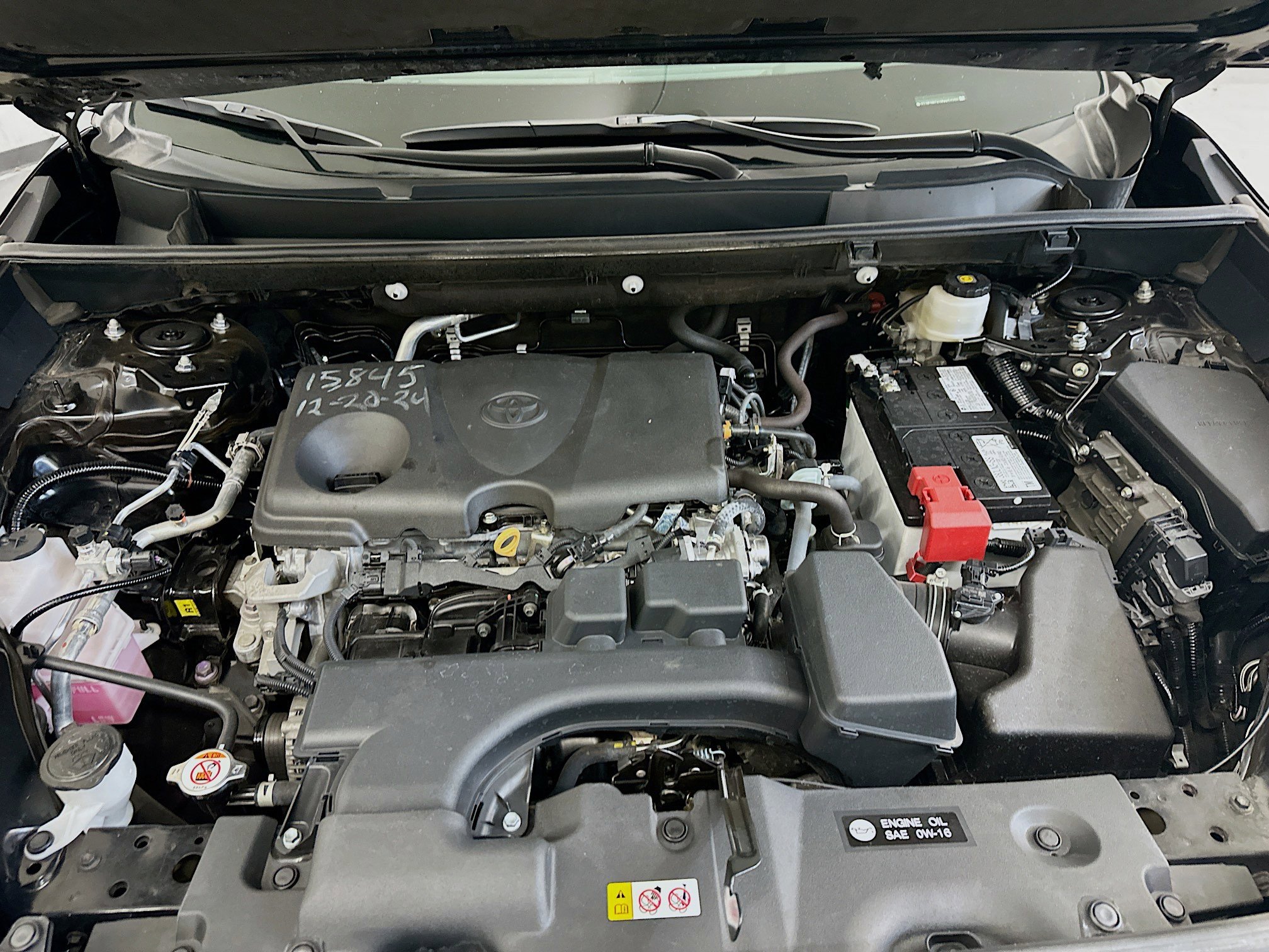 Used 2024 Toyota RAV4 XLE image 34