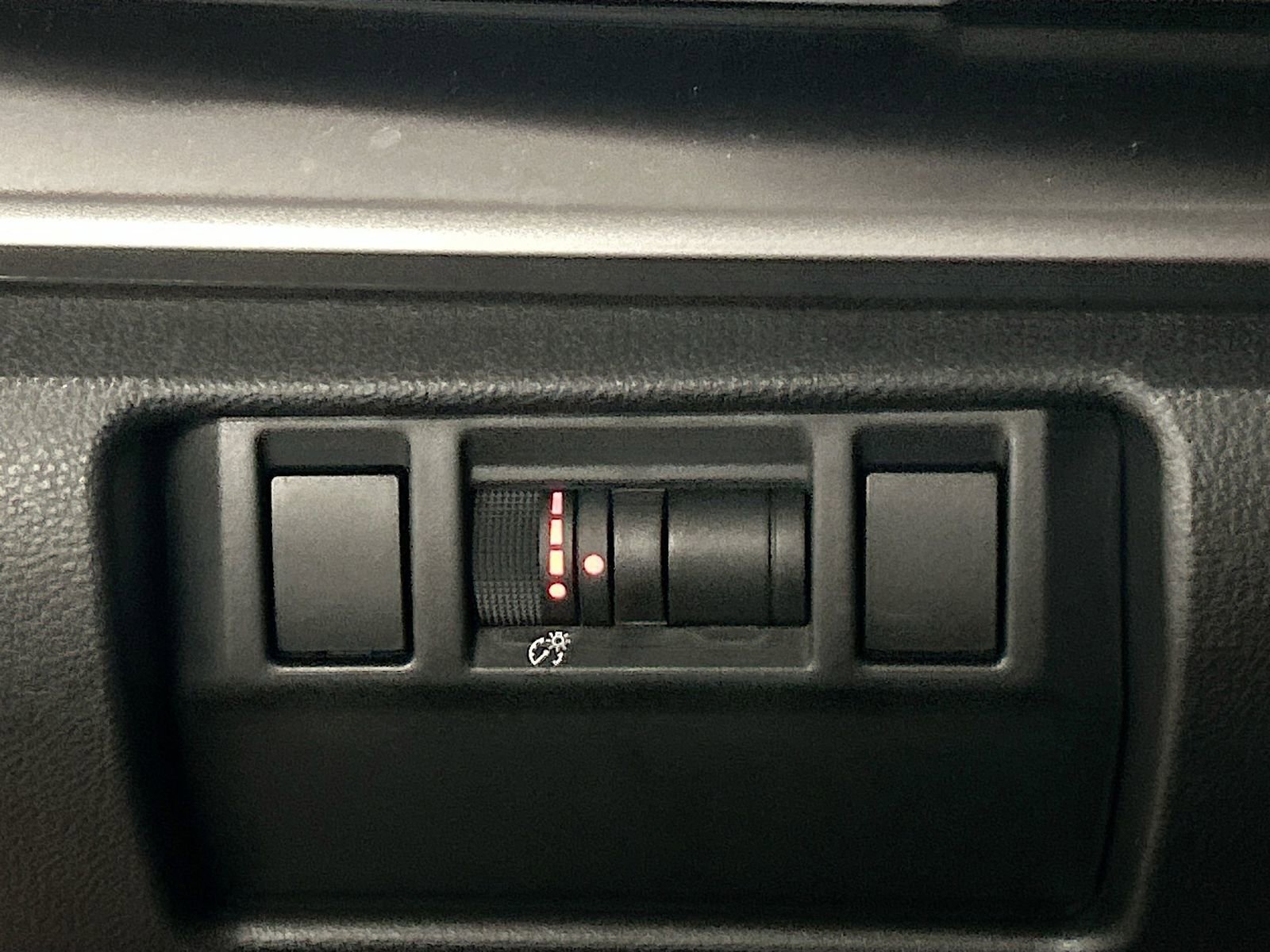 Used 2024 Subaru Impreza 2.0i Sport image 10