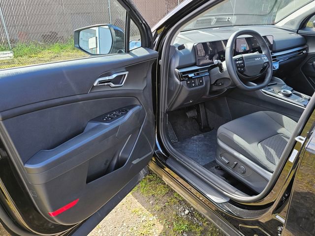 New 2026 Kia Sportage S image 17