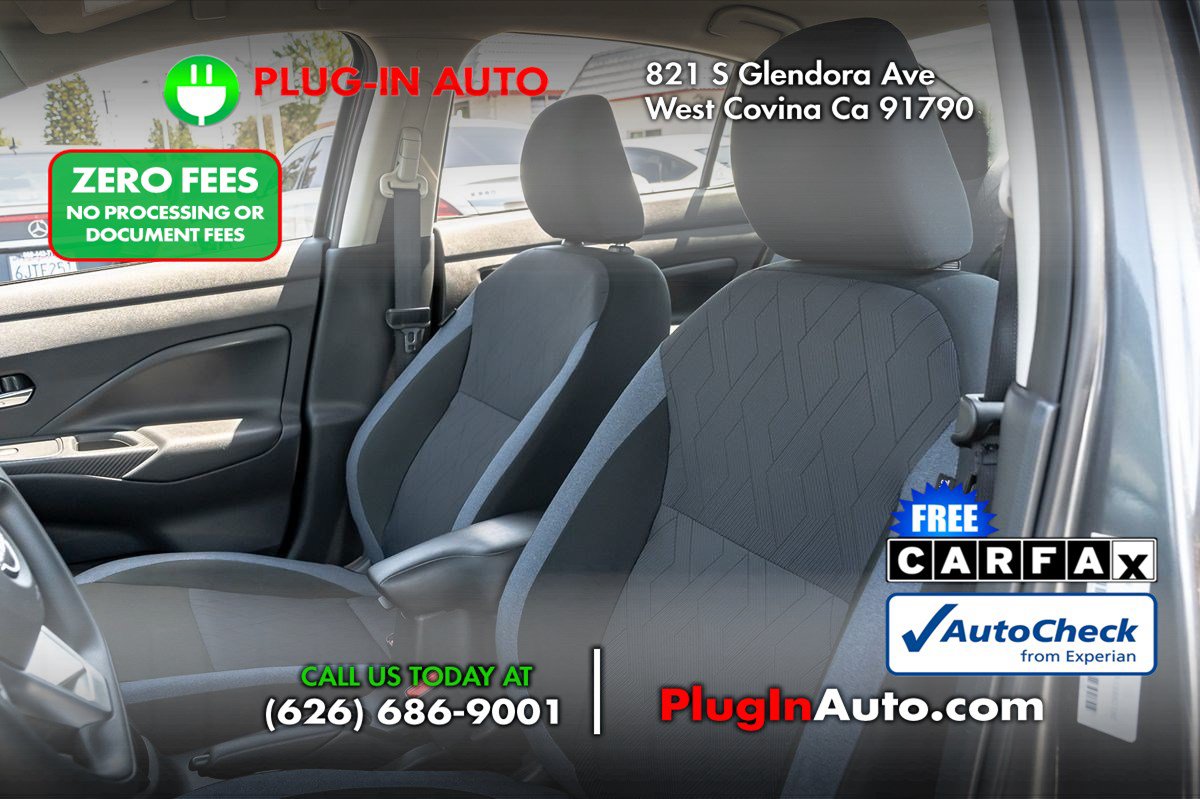 Used 2024 Nissan Versa SV w/ Trunk Package FWD image 7