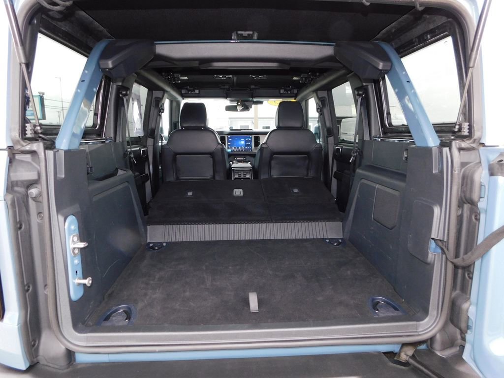 Used 2025 Ford Bronco Outer Banks image 25