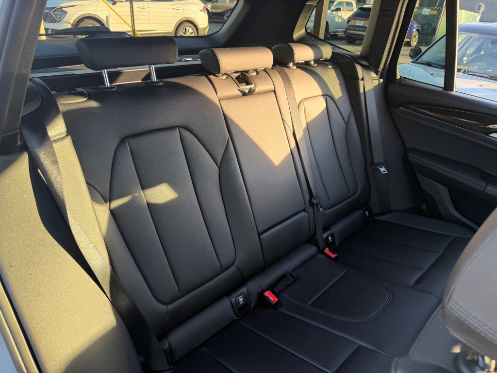 Used 2021 BMW X3 xDrive30i w/ Convenience Package image 32