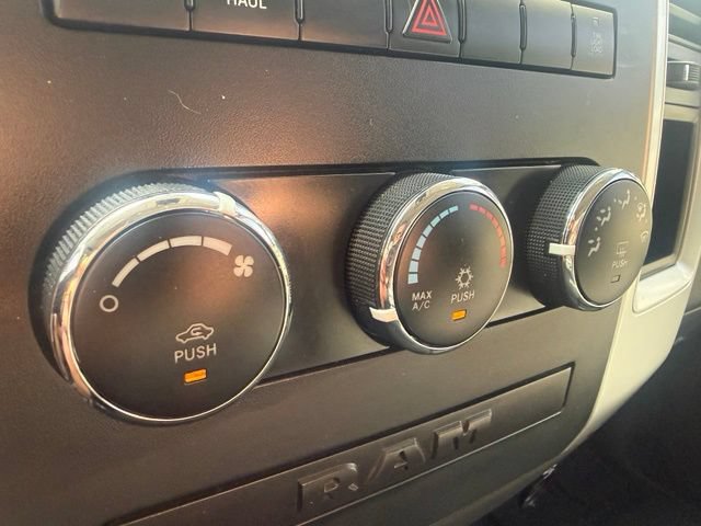Used 2011 RAM 2500 SLT w/ Protection Group AWD/4WD image 29