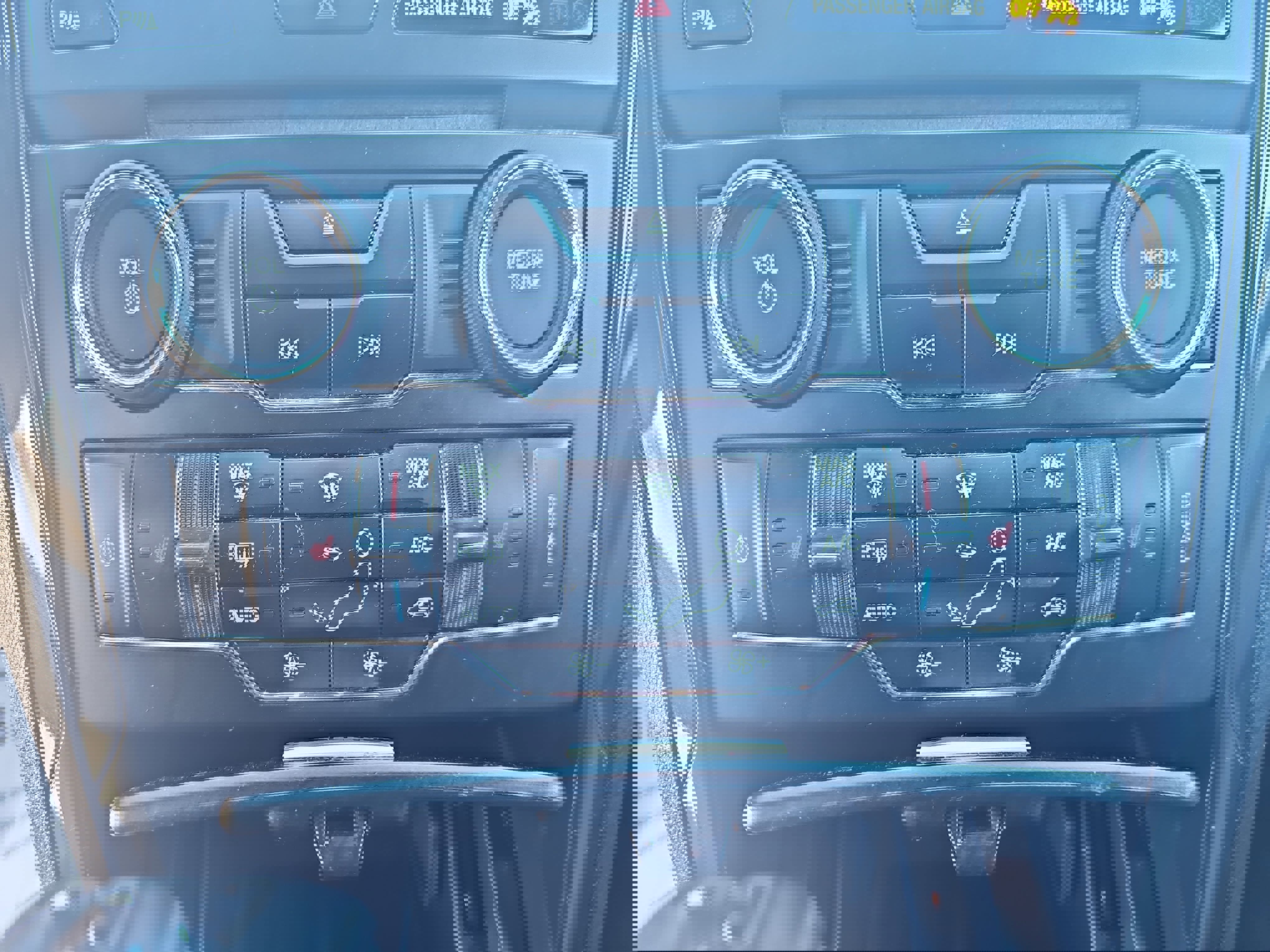 Used 2016 Ford Explorer XLT w/ Equipment Group 202A image 22