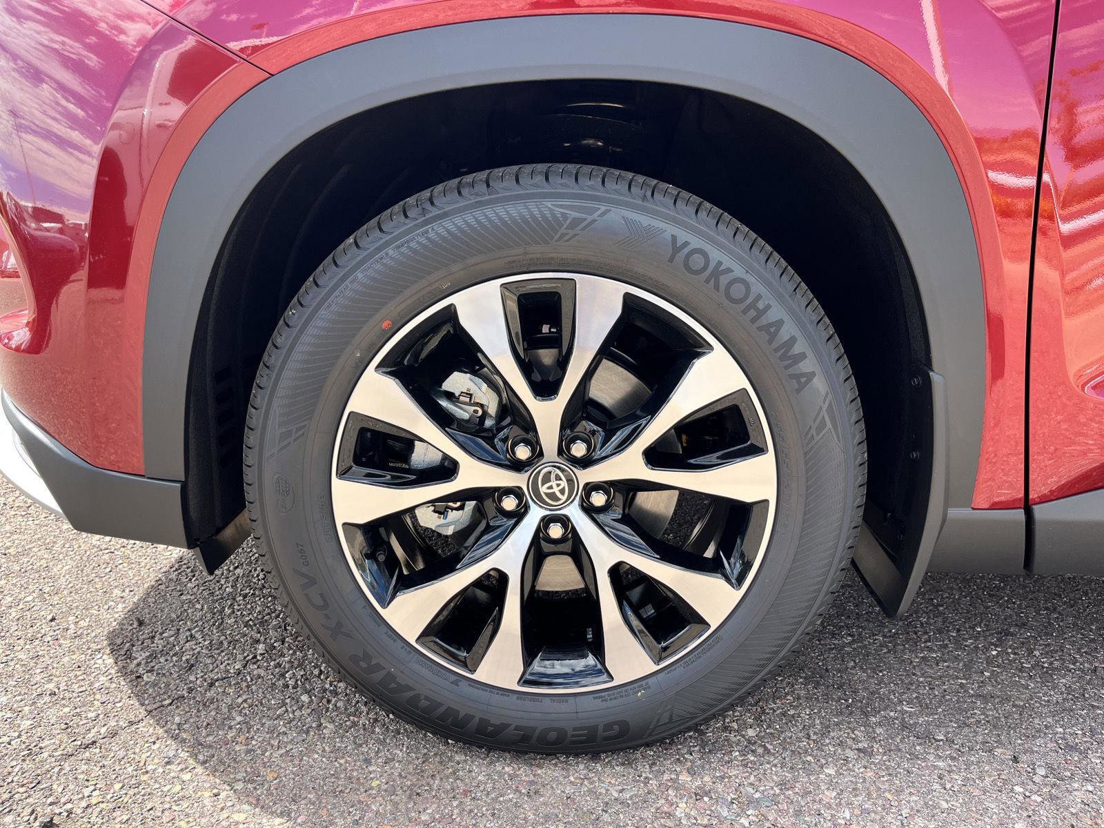 New 2026 Toyota Grand Highlander AWD Hybrid image 40