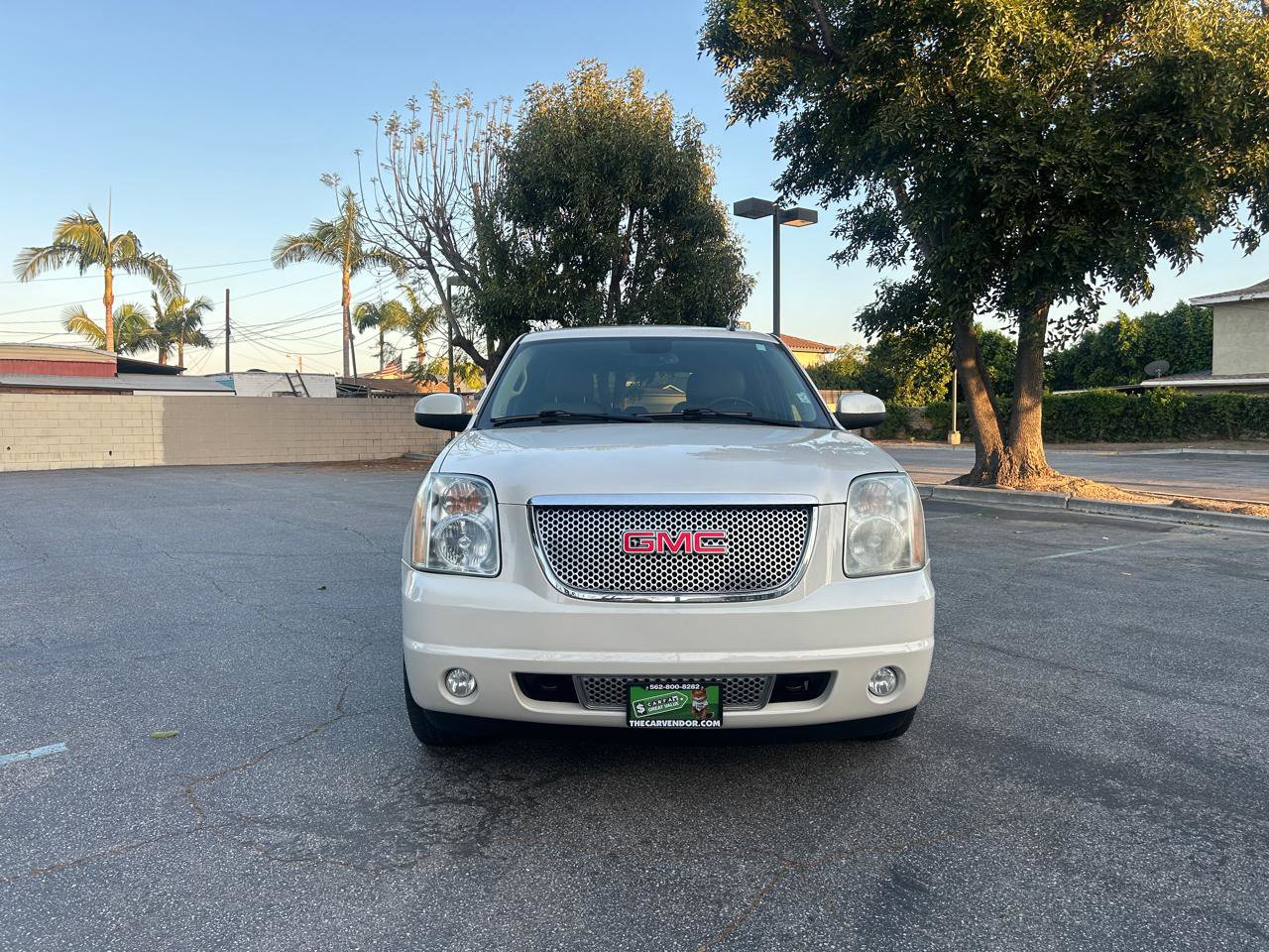 Used 2012 GMC Yukon Denali image 8