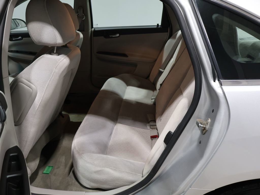 Used 2014 Chevrolet Impala Limited LS image 16