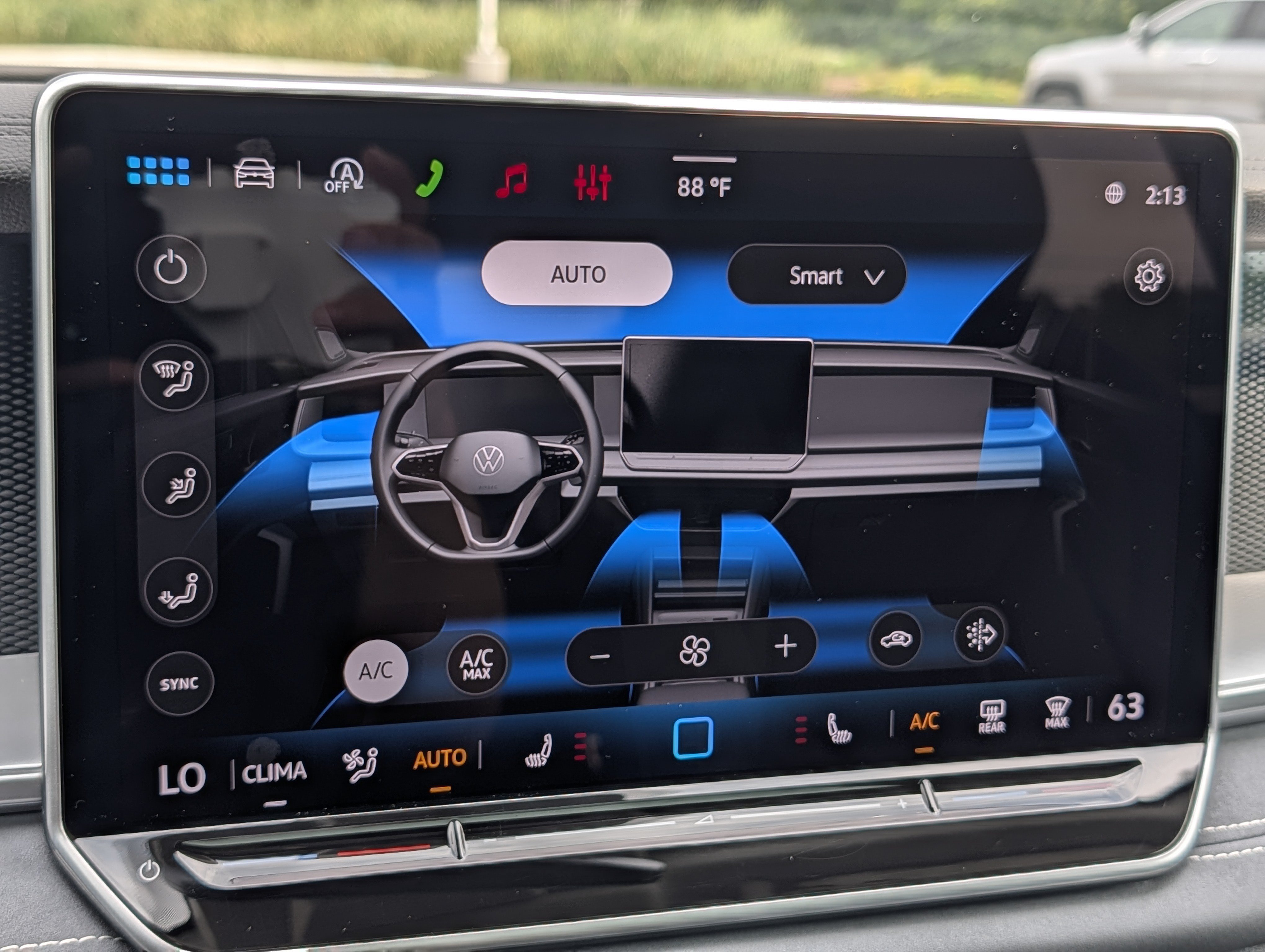 Certified 2026 Volkswagen Tiguan SE AWD/4WD image 30