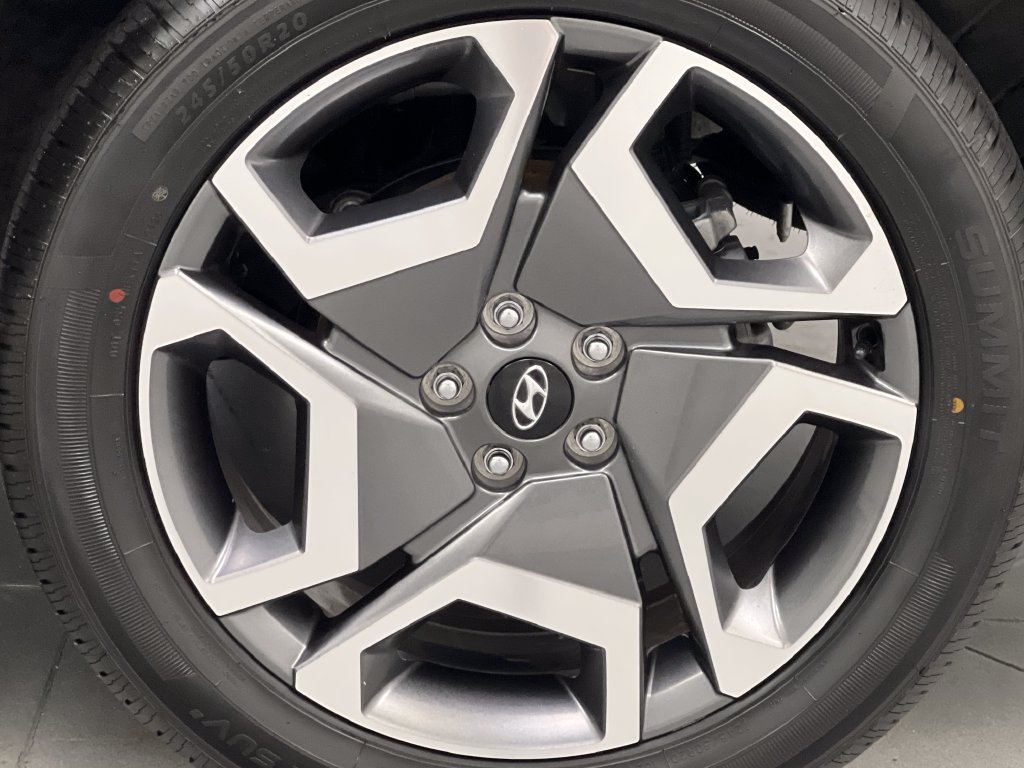 Used 2024 Hyundai Palisade Limited AWD/4WD image 82