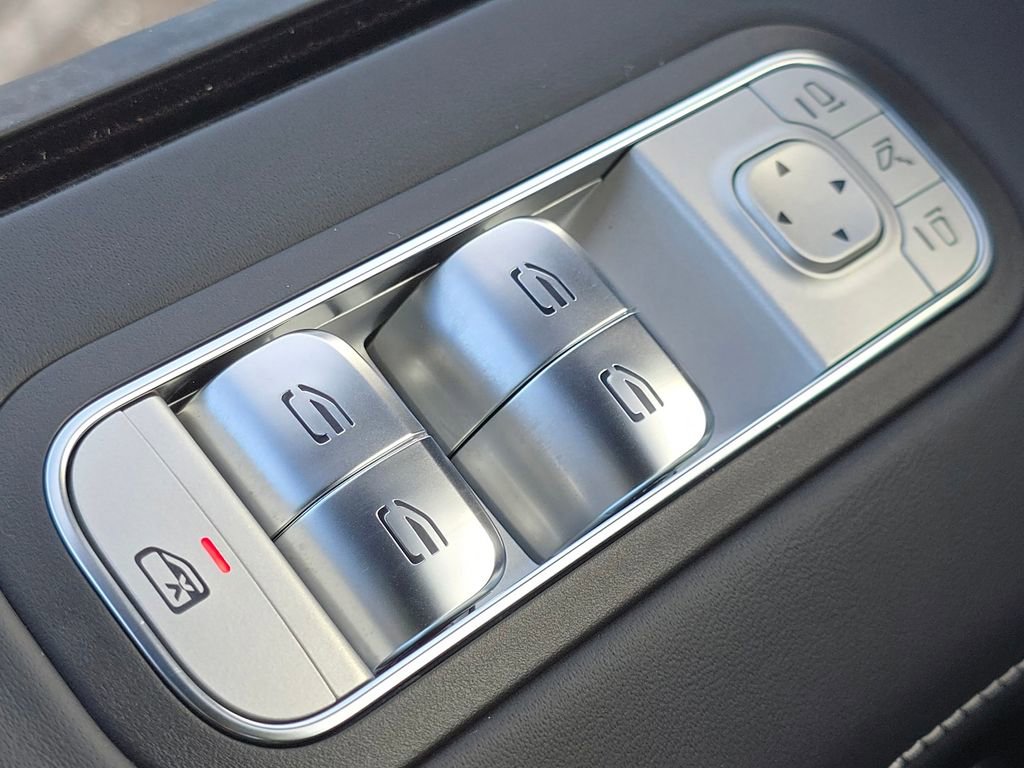 Certified 2025 Mercedes-Benz G 63 AMG 4MATIC image 28