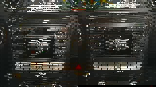 Used 2015 Mercedes-Benz SLK 250 image 19