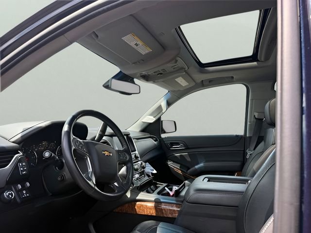 Used 2019 Chevrolet Tahoe Premier AWD/4WD image 16