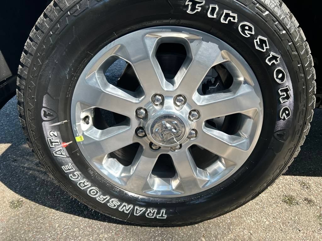 New 2026 RAM 2500 Laramie AWD/4WD image 11