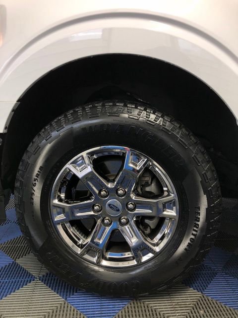 Certified 2022 Ford F150 XLT w/ Equipment Group 302A High image 9