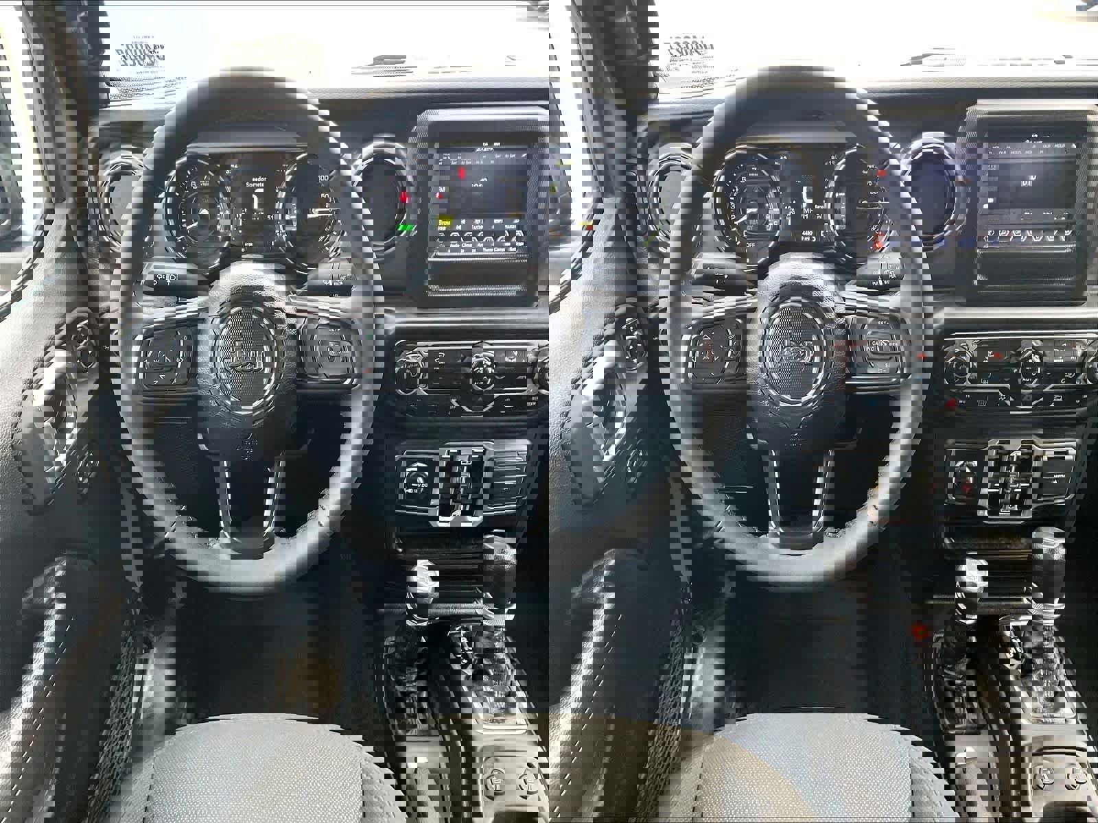 Used 2023 Jeep Wrangler Unlimited AWD/4WD image 17