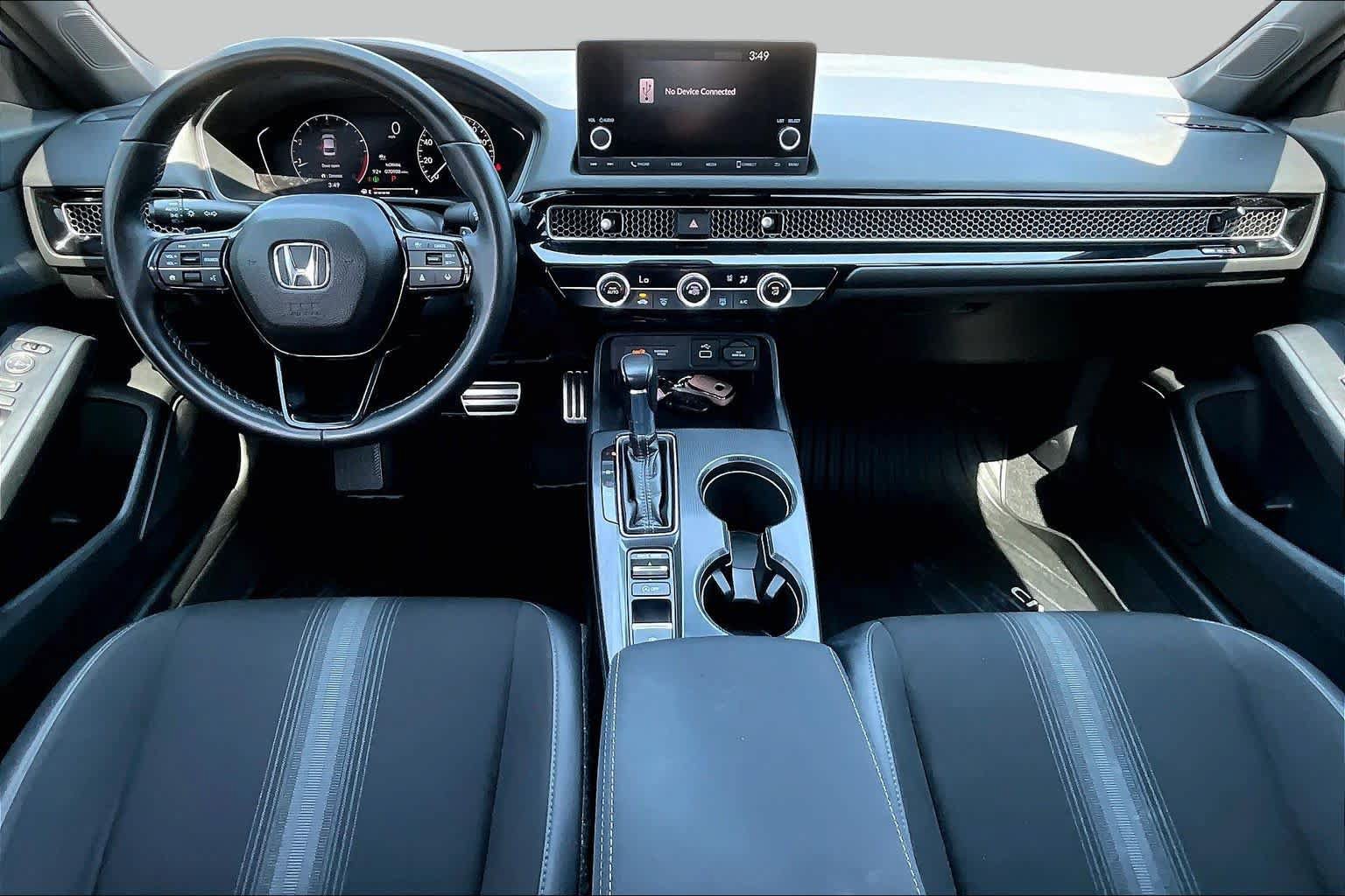 Used 2023 Honda Civic Sport image 16