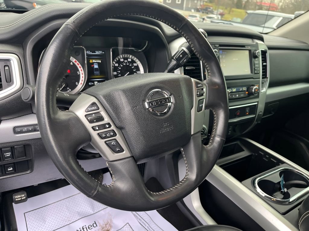 Used 2017 Nissan Titan PRO-4X image 10