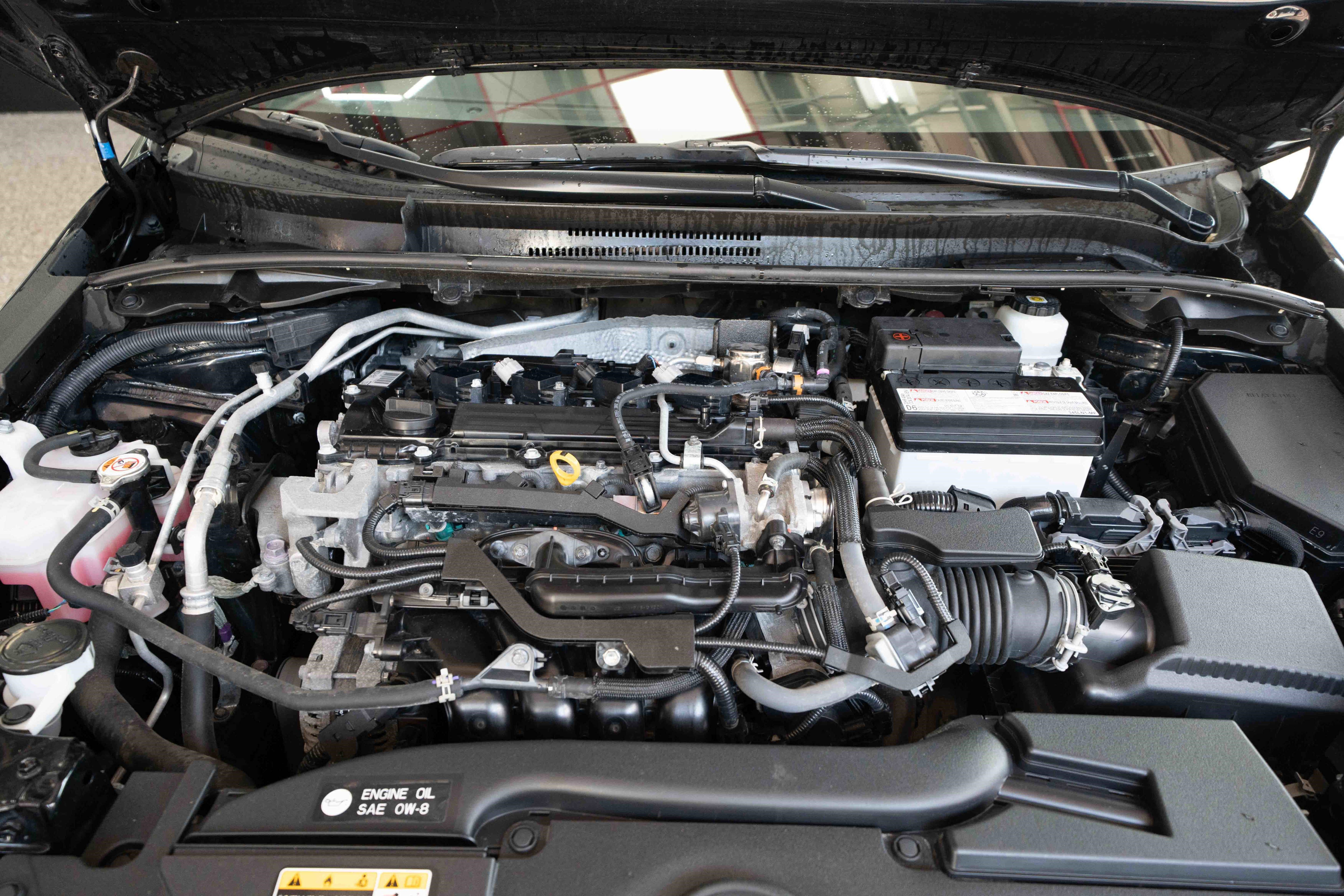 Used 2024 Toyota Corolla SE w/ SE Premium Package image 30