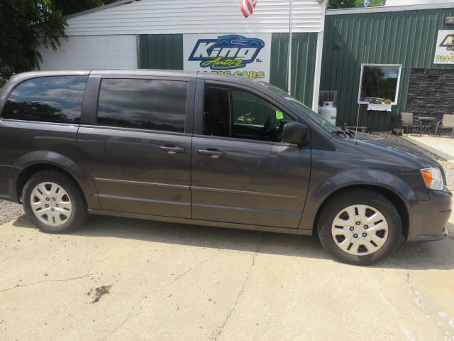 Used 2016 Dodge Grand Caravan SE w/ Quick Order Package 29E SE FWD image 12