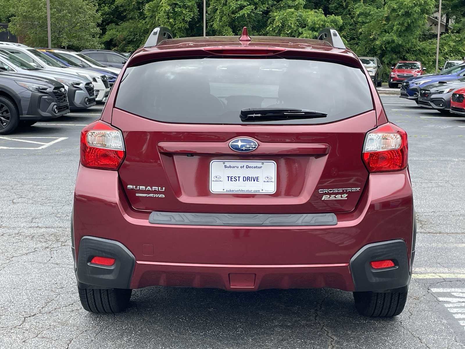 Used 2017 Subaru Crosstrek 2.0i Premium AWD/4WD image 3