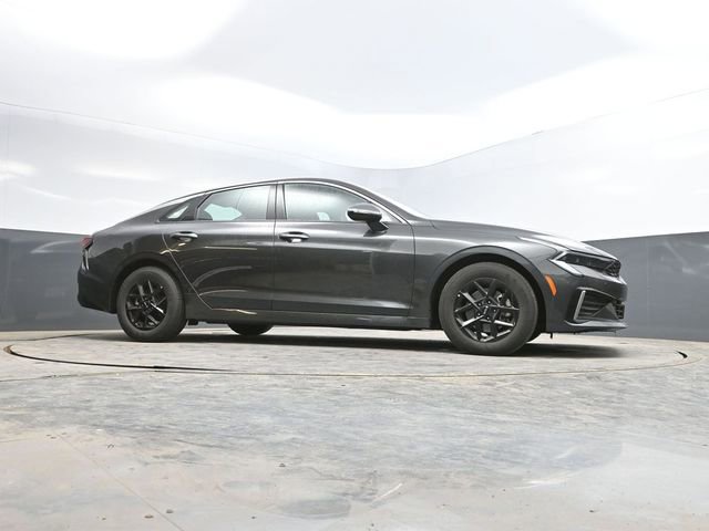 Used 2025 Kia K5 LXS FWD image 52