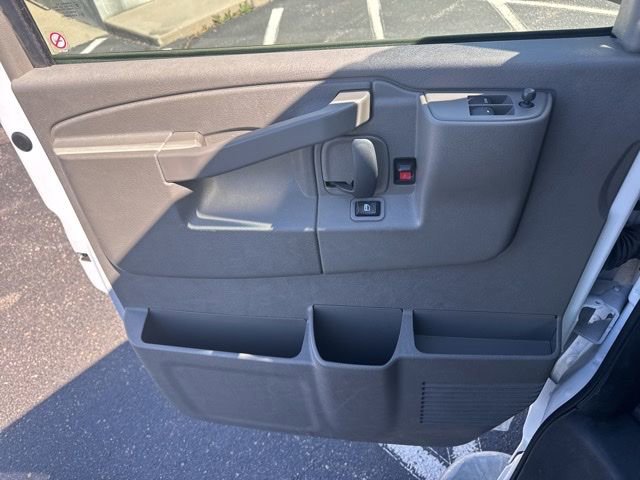 Used 2024 Chevrolet Express 2500 w/ Driver Convenience Package image 13