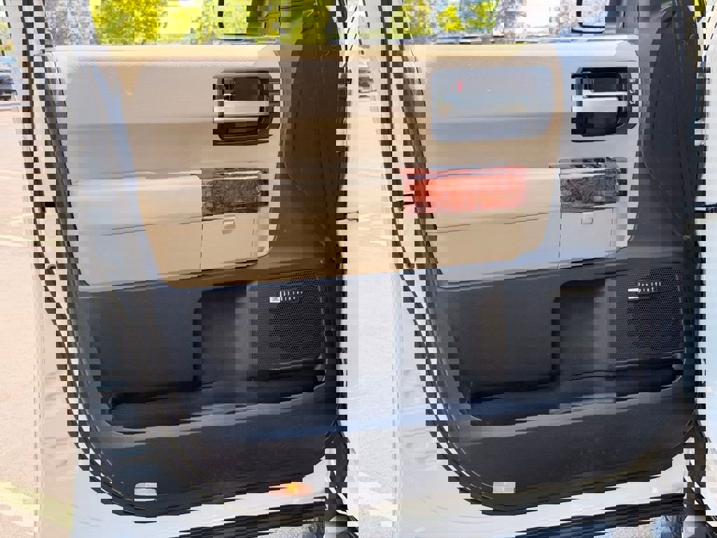 Used 2021 Toyota Sequoia Platinum AWD/4WD image 33