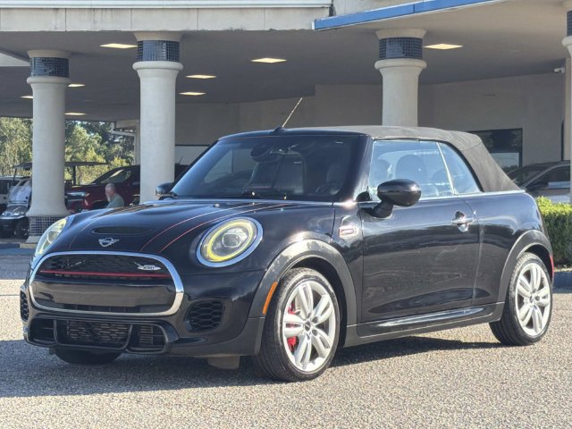 Used 2021 MINI Cooper John Cooper Works w/ 6.5" Touchscreen Package FWD image 13