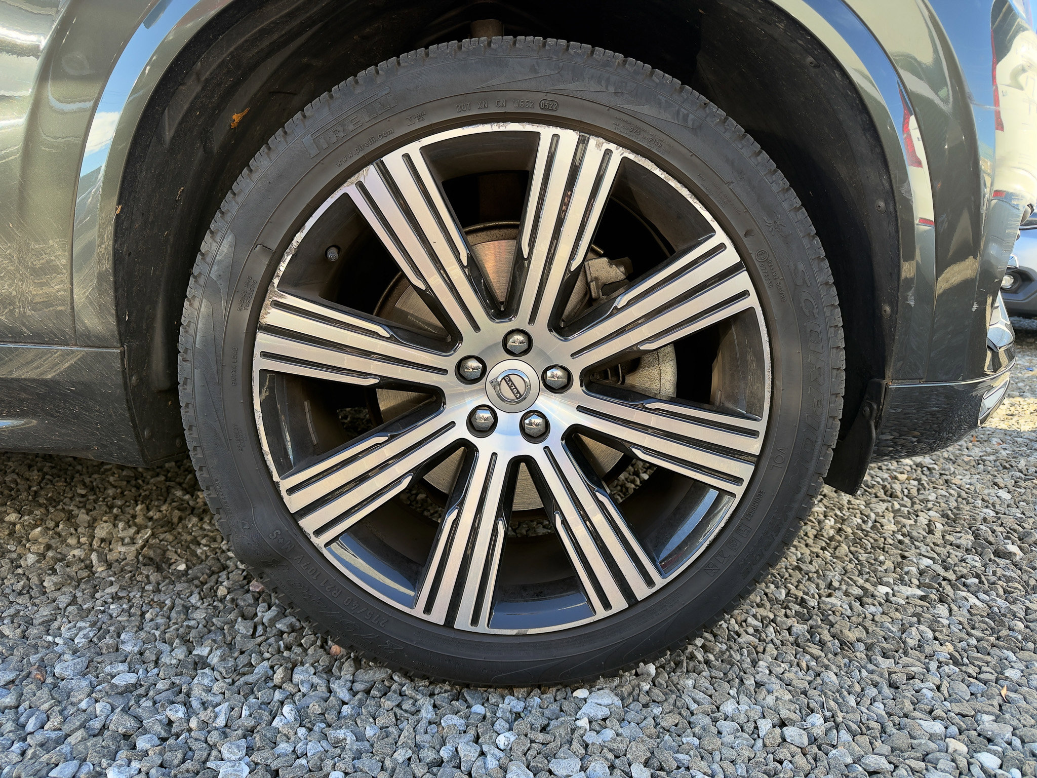 Used 2020 Volvo XC90 T6 Inscription w/ Protection Package image 10