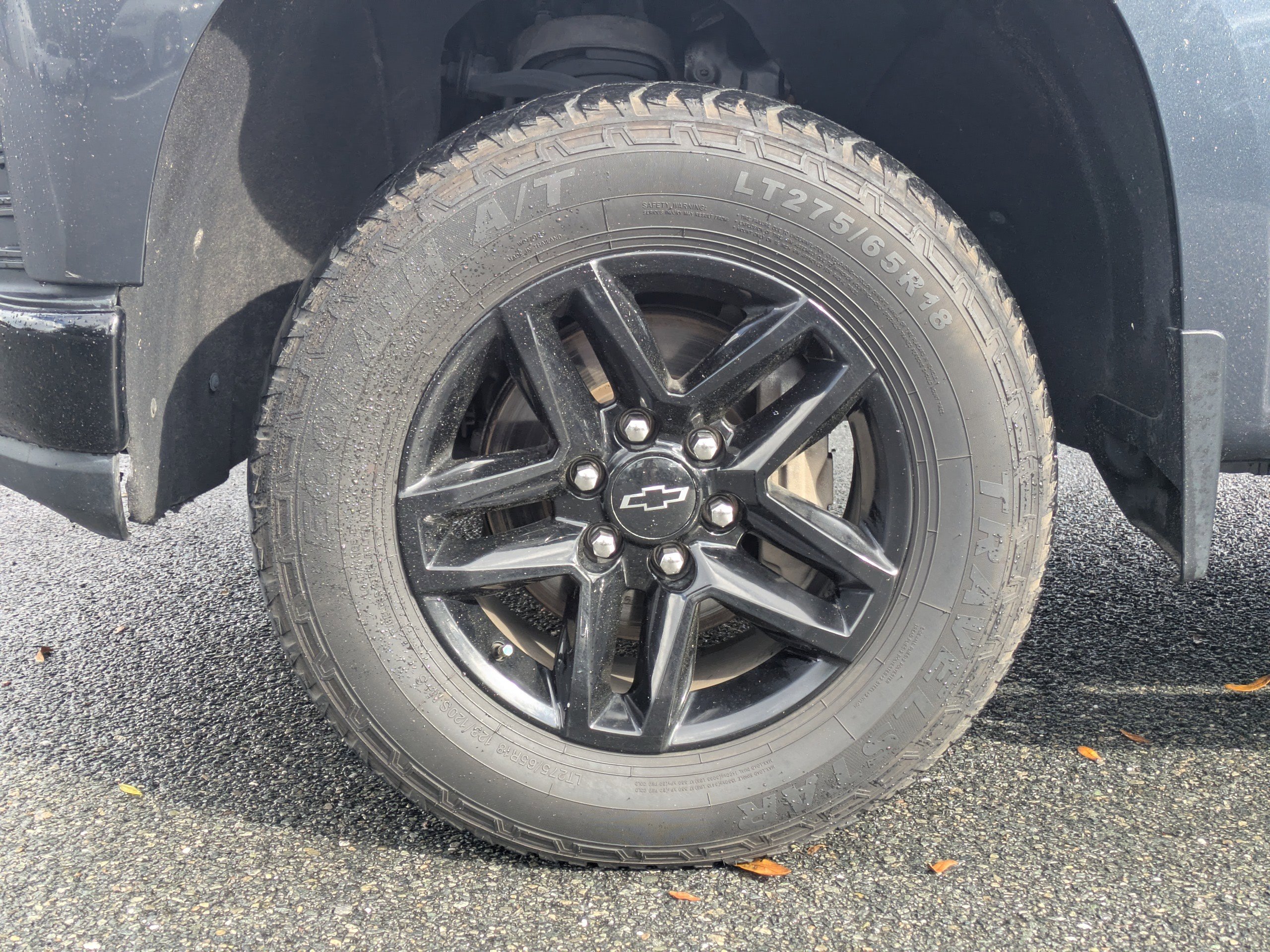 Used 2021 Chevrolet Silverado 1500 LT Trail Boss image 3