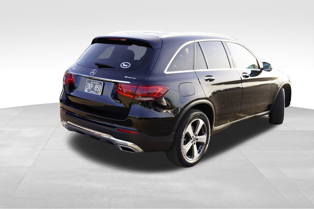 Used 2020 Mercedes-Benz GLC 300 4MATIC image 3