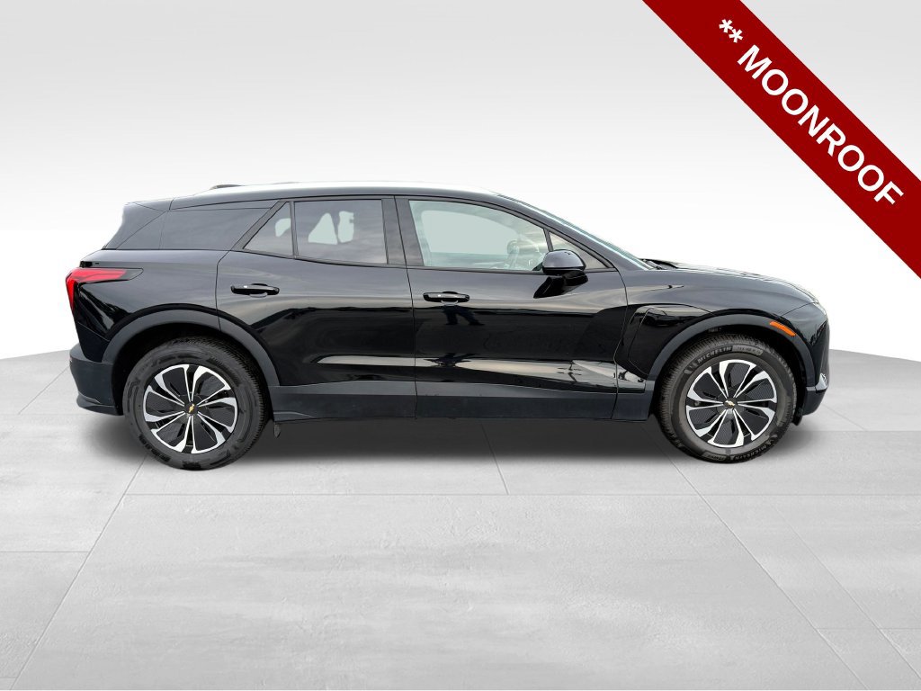 Used 2024 Chevrolet Blazer EV LT AWD/4WD image 9