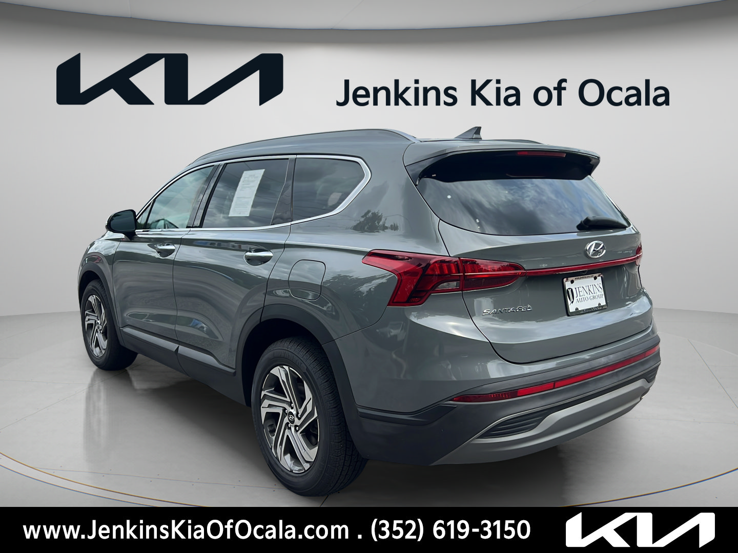 Used 2023 Hyundai Santa Fe SEL w/ Cargo Package FWD image 5