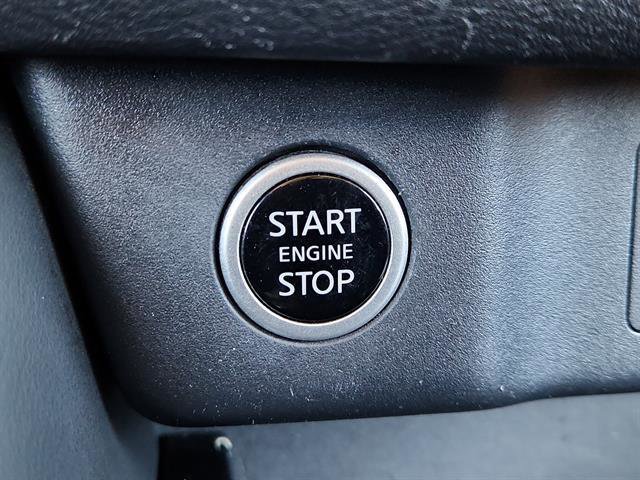 Used 2021 Nissan Rogue SL w/ Premium Package image 21